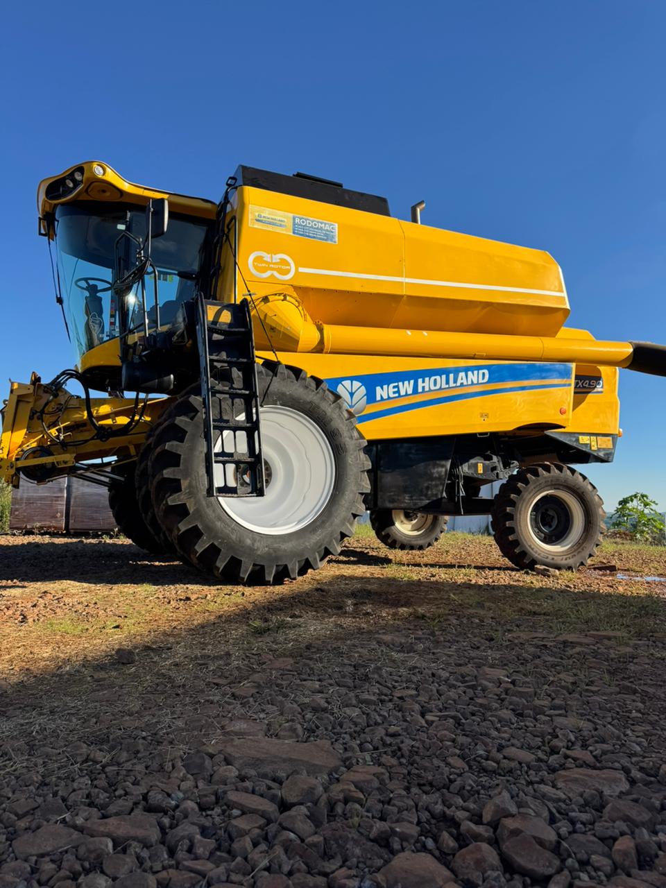 New Holland TX 4.90 Dual 2021 com Plataforma 20 Pés e Plataforma de Milho 9x50